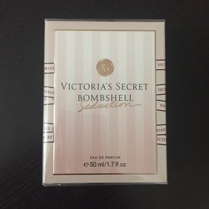 Bombshell Seduction